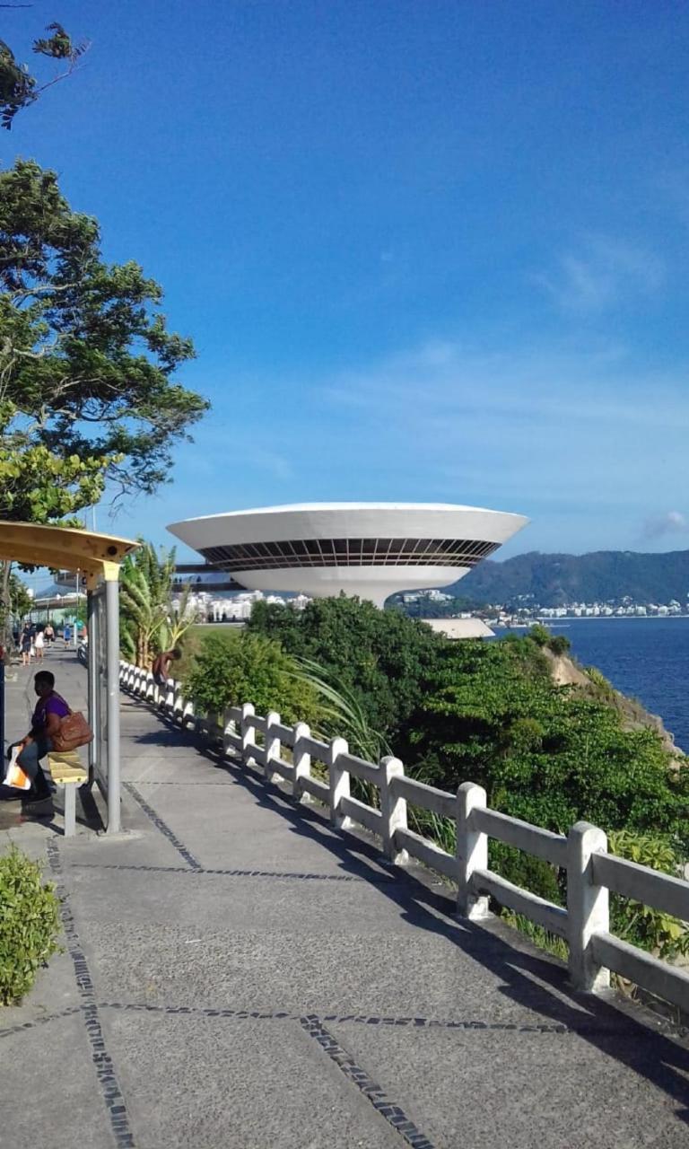 Brasileranza Hostel Niterói Exterior foto